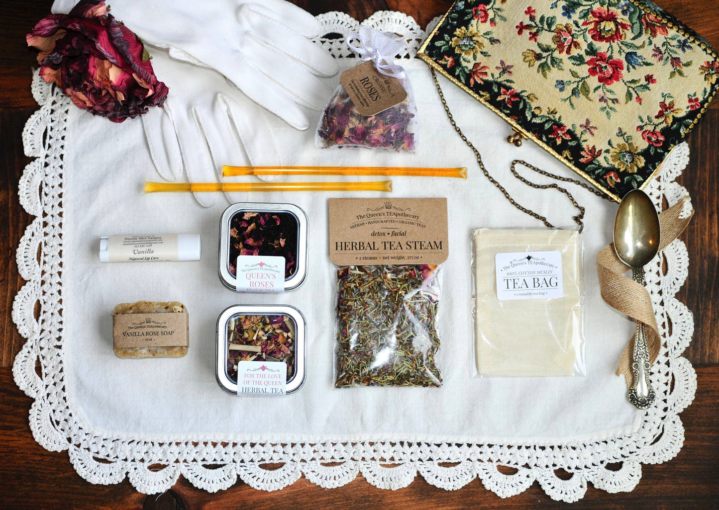 The Queen's TEApothecary Tea & Bath Sampler Gift Sets (2 Varieties