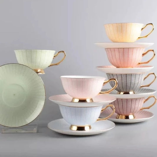 Dotted Line Teacup Set*